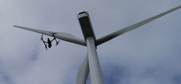 drone inspection of a wind turbine